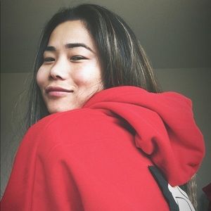 Meet your Posher, Aiti